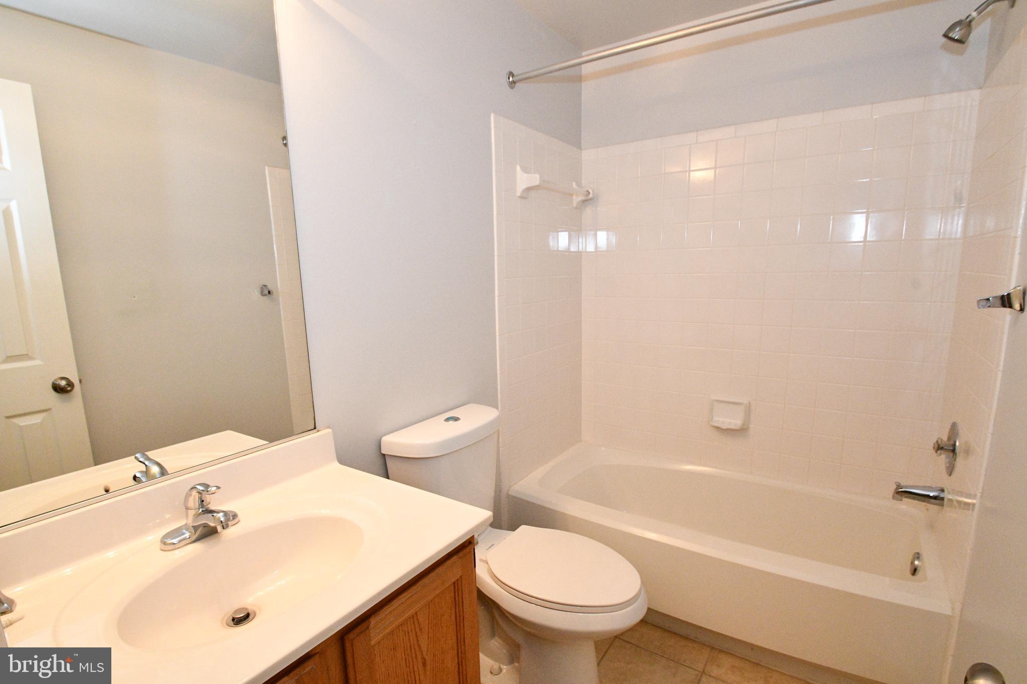 PARK RIDGE - Residential Lease