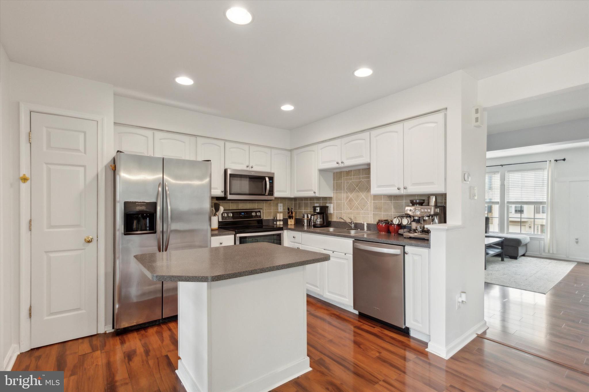 BEAVER RUN VIL - Residential