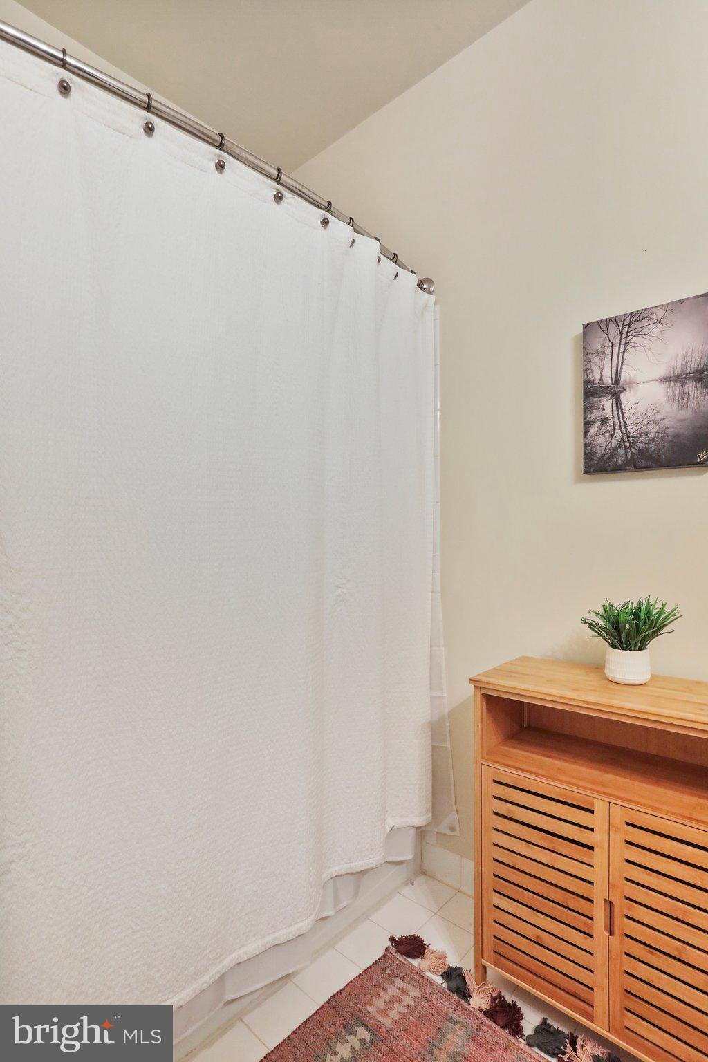 MARTINSBURG STATION - Residential