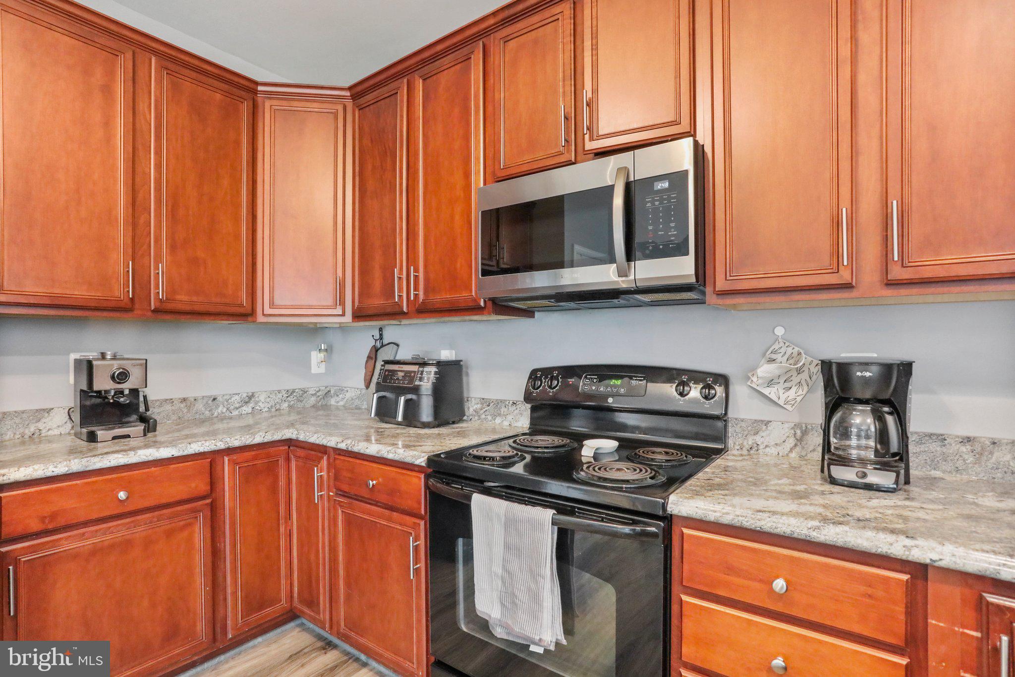 MARTINSBURG STATION - Residential