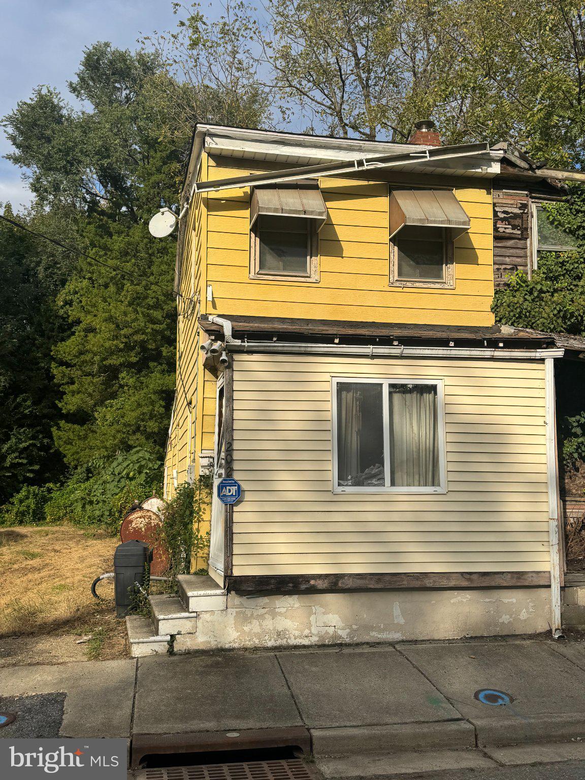 202 PLEDGER STREET