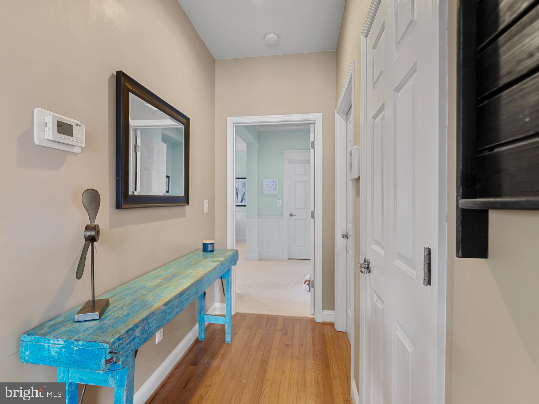 LONGBOAT ESTATES - Residential