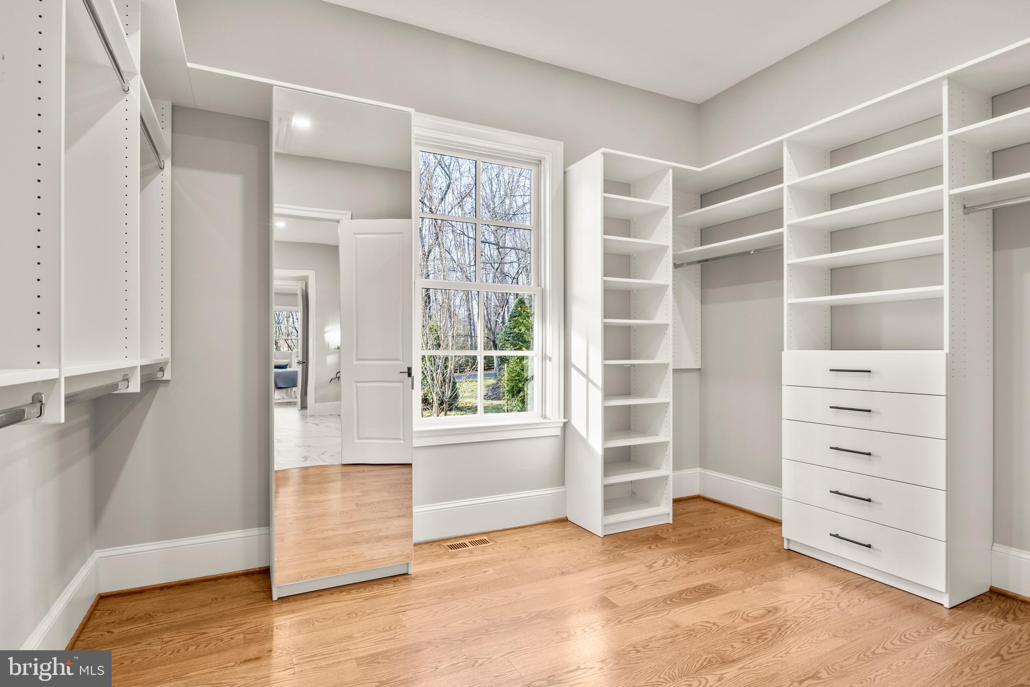 MERRY GO ROUND FARM - Residential