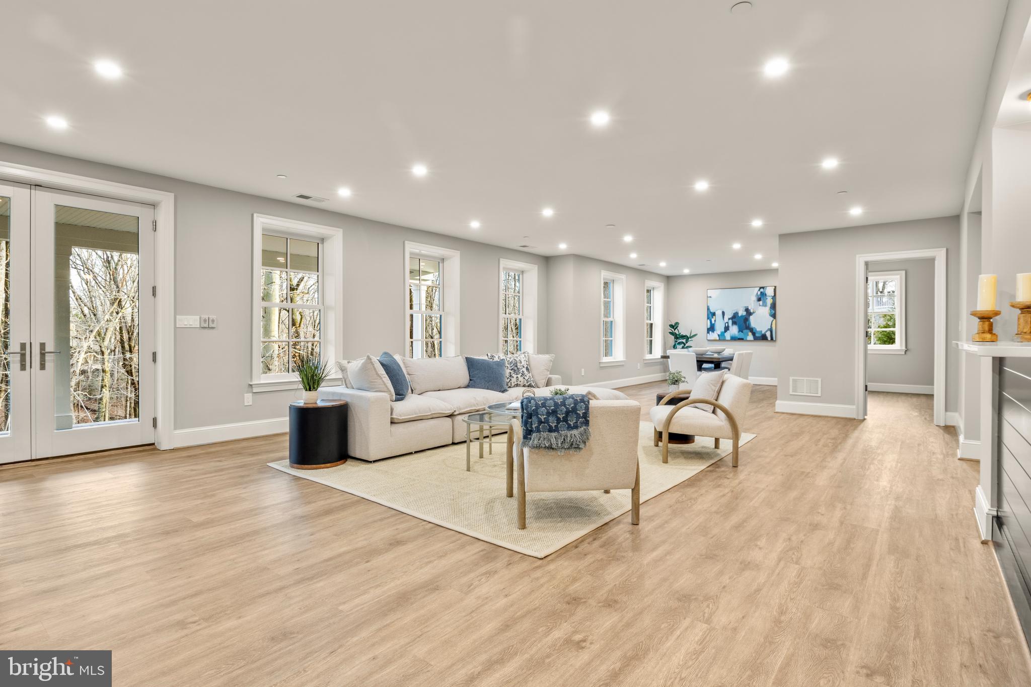 MERRY GO ROUND FARM - Residential