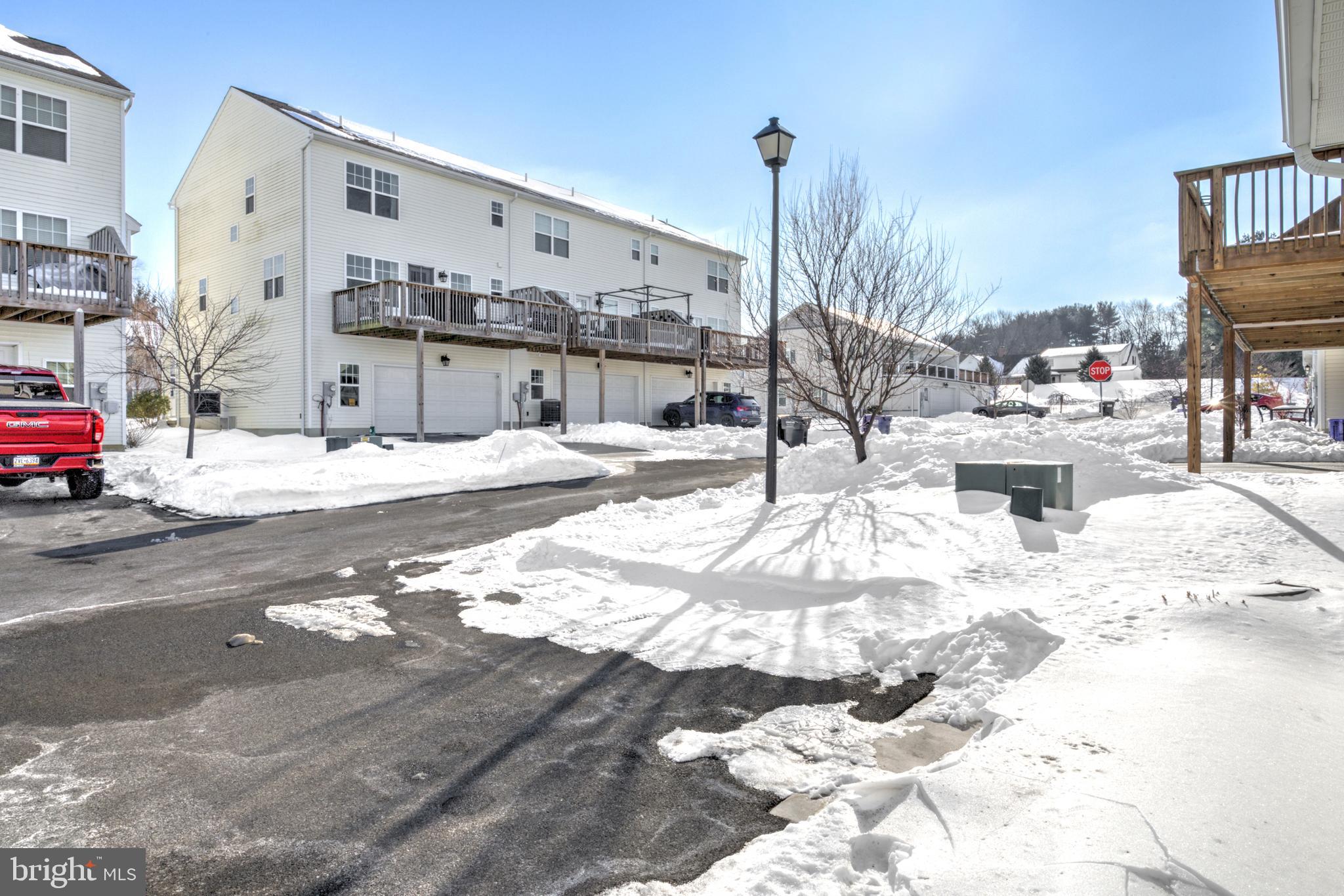 SUMMERFIELD - Residential