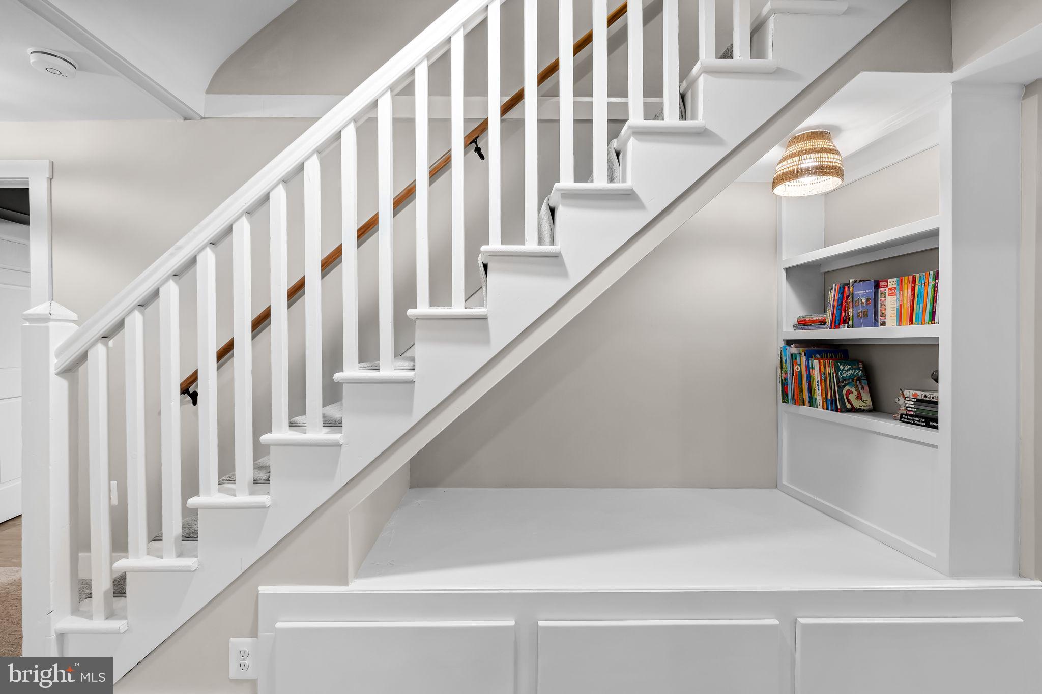 HOMELAND HISTORIC DISTRICT - Residential