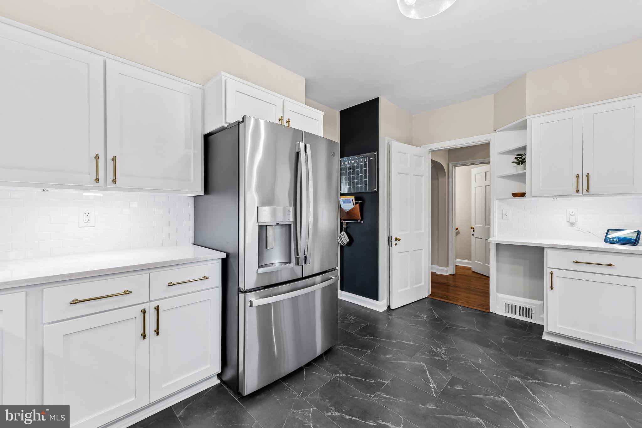 HOMELAND HISTORIC DISTRICT - Residential