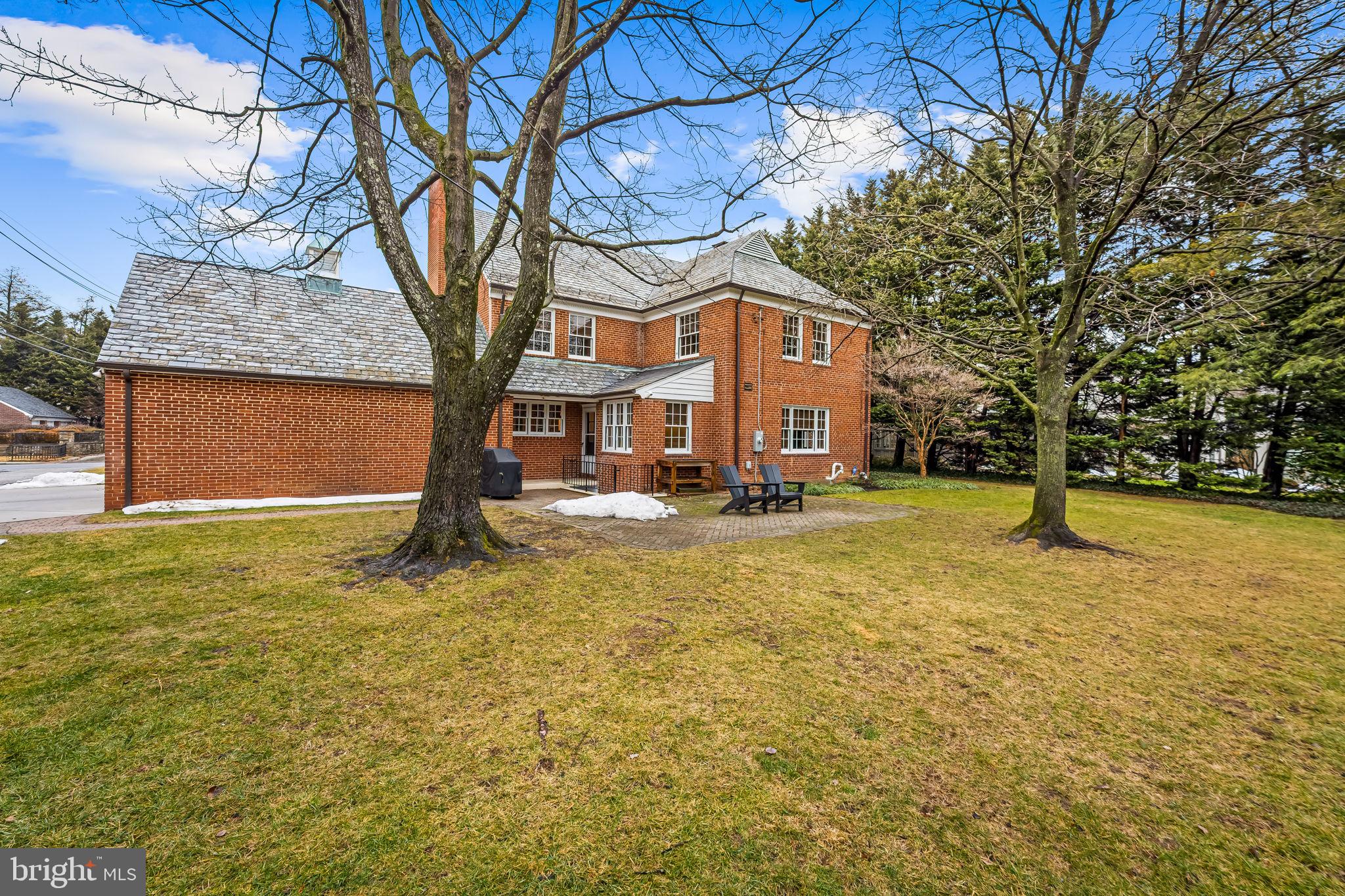 HOMELAND HISTORIC DISTRICT - Residential