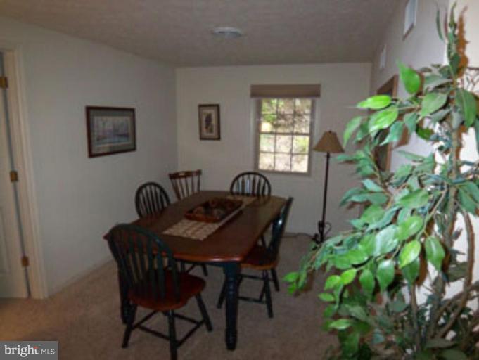 VOS MOUNTAIN - Residential