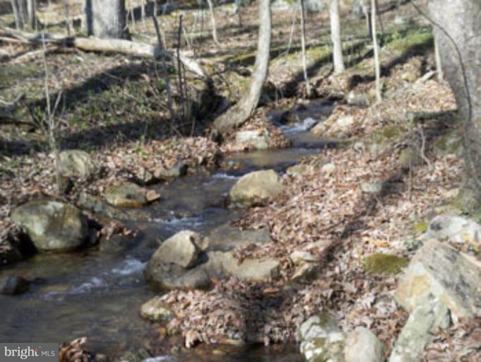 VOS MOUNTAIN - Residential