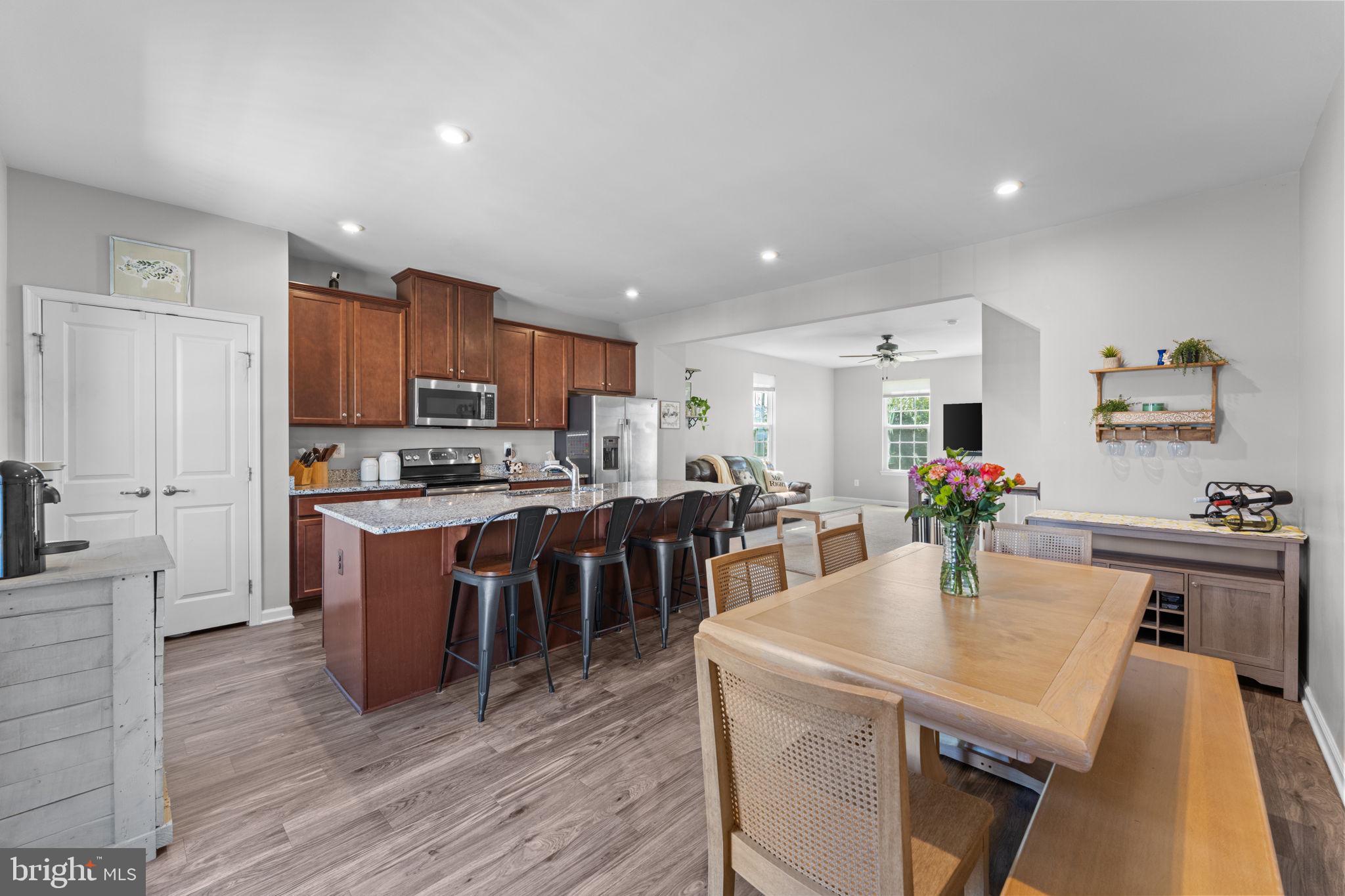 MINTBROOK - Residential