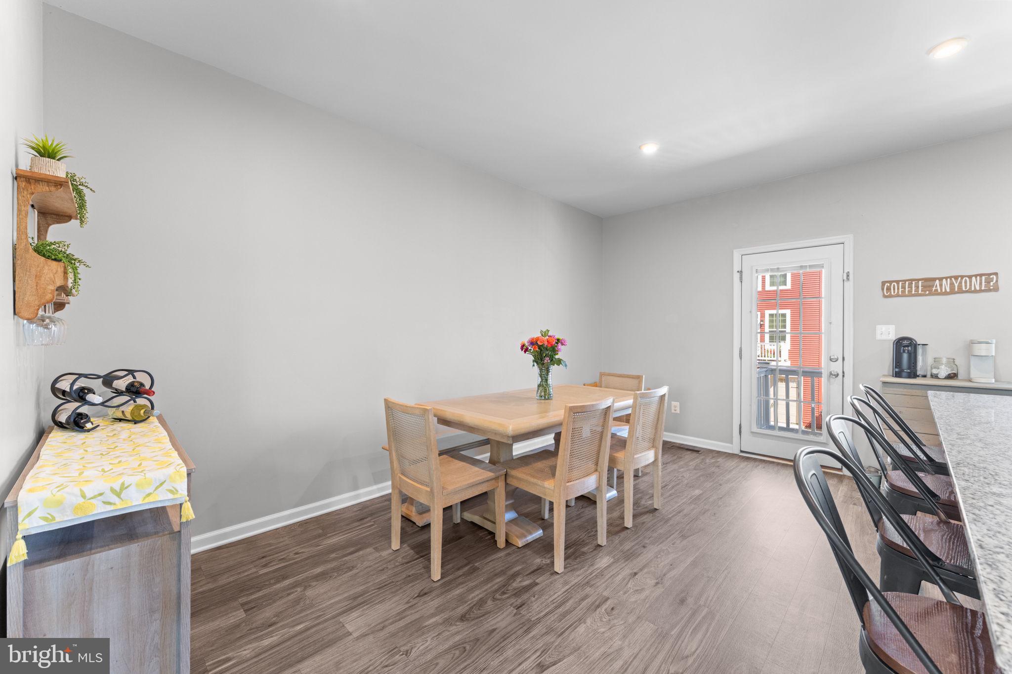 MINTBROOK - Residential