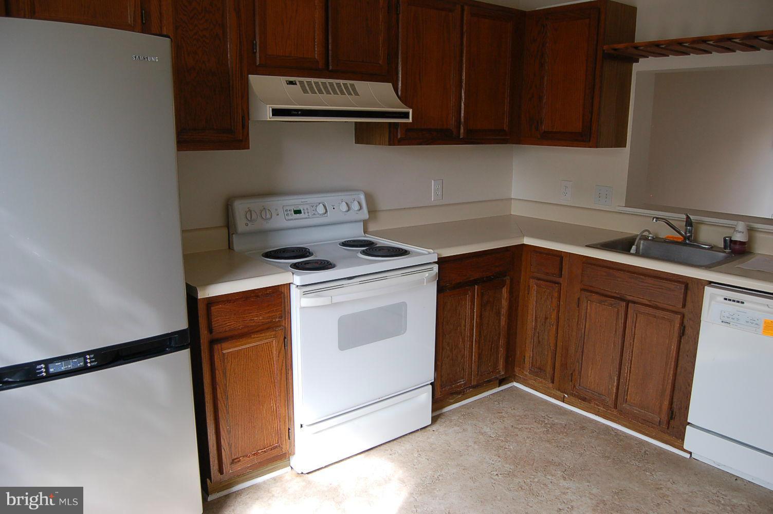 HERITAGE COMMONS - Residential