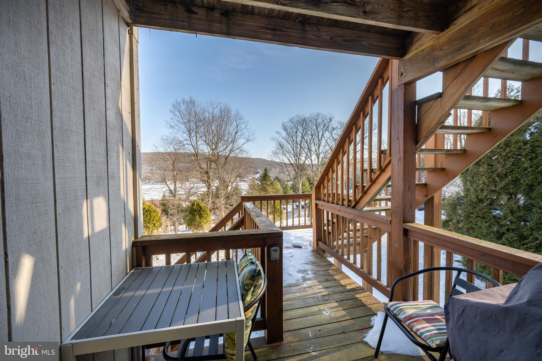 TRADERS LANDING - Residential