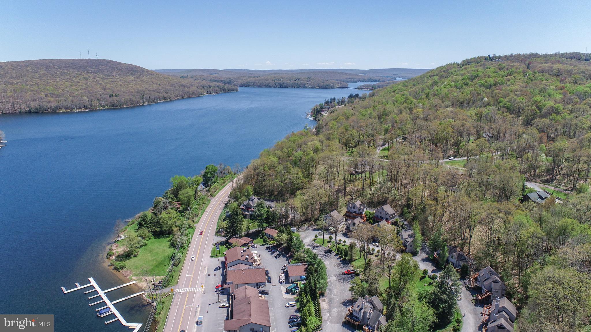 TRADERS LANDING - Residential