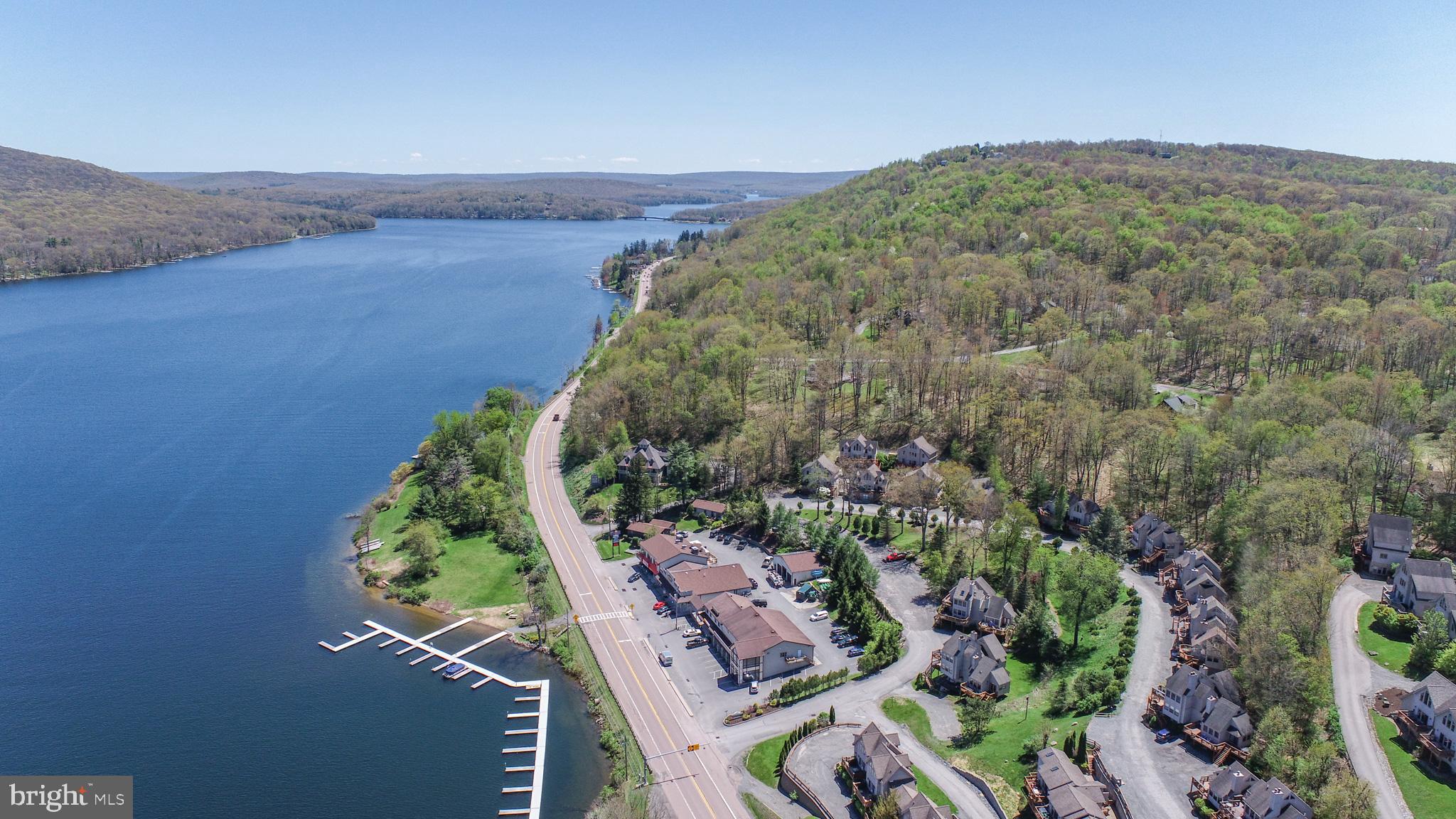 TRADERS LANDING - Residential