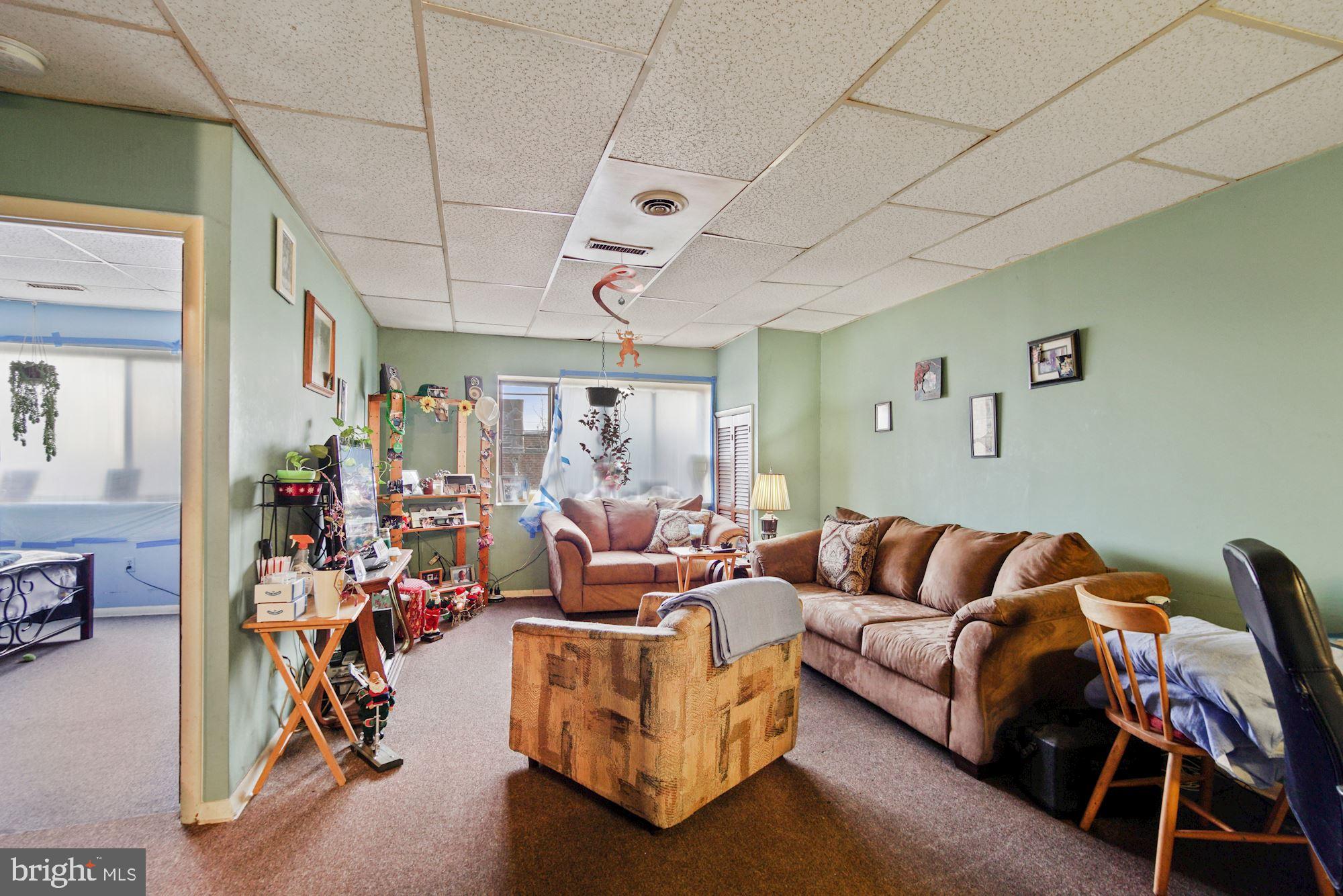 PORT RICHMOND - Residential Income