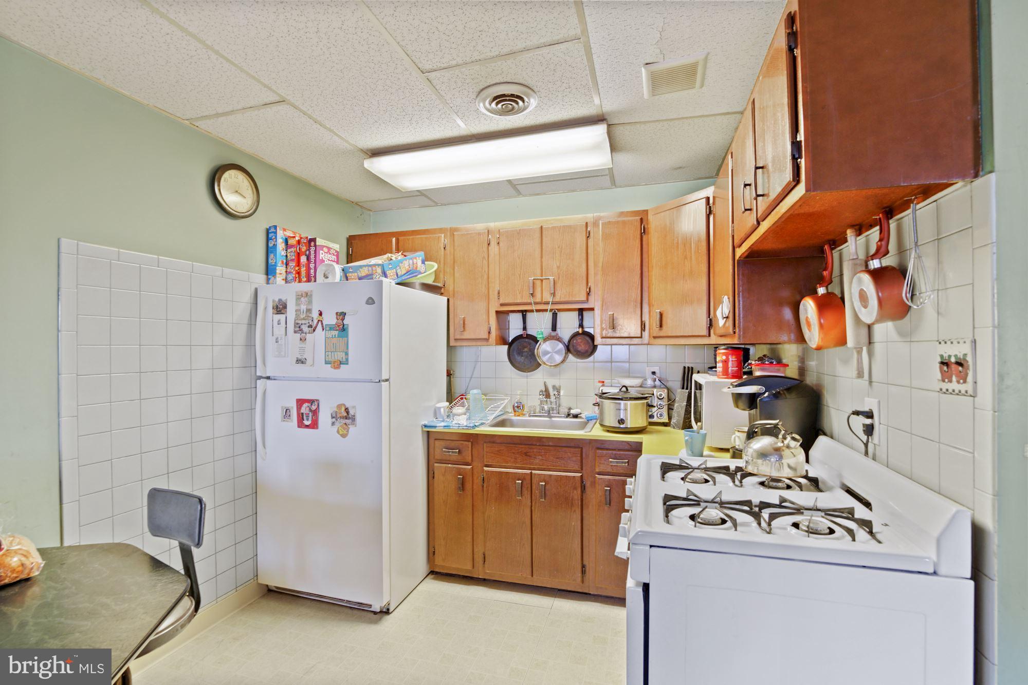PORT RICHMOND - Residential Income