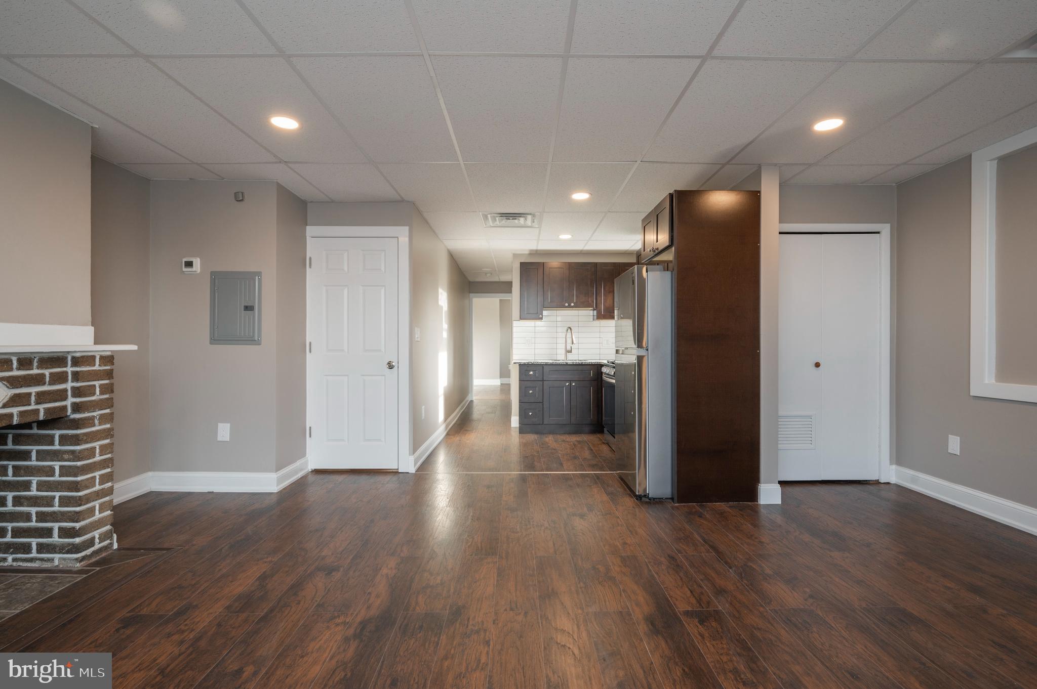 PORT RICHMOND - Residential Income
