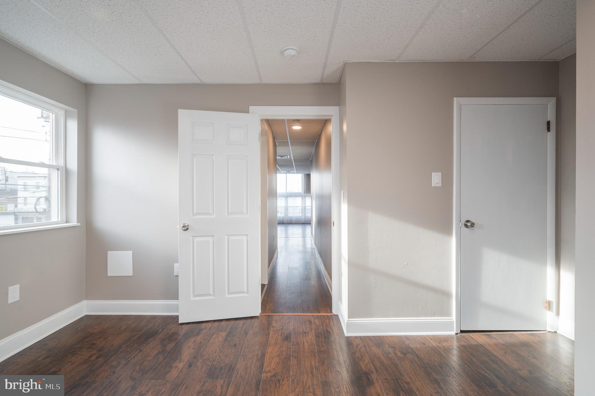PORT RICHMOND - Residential Income