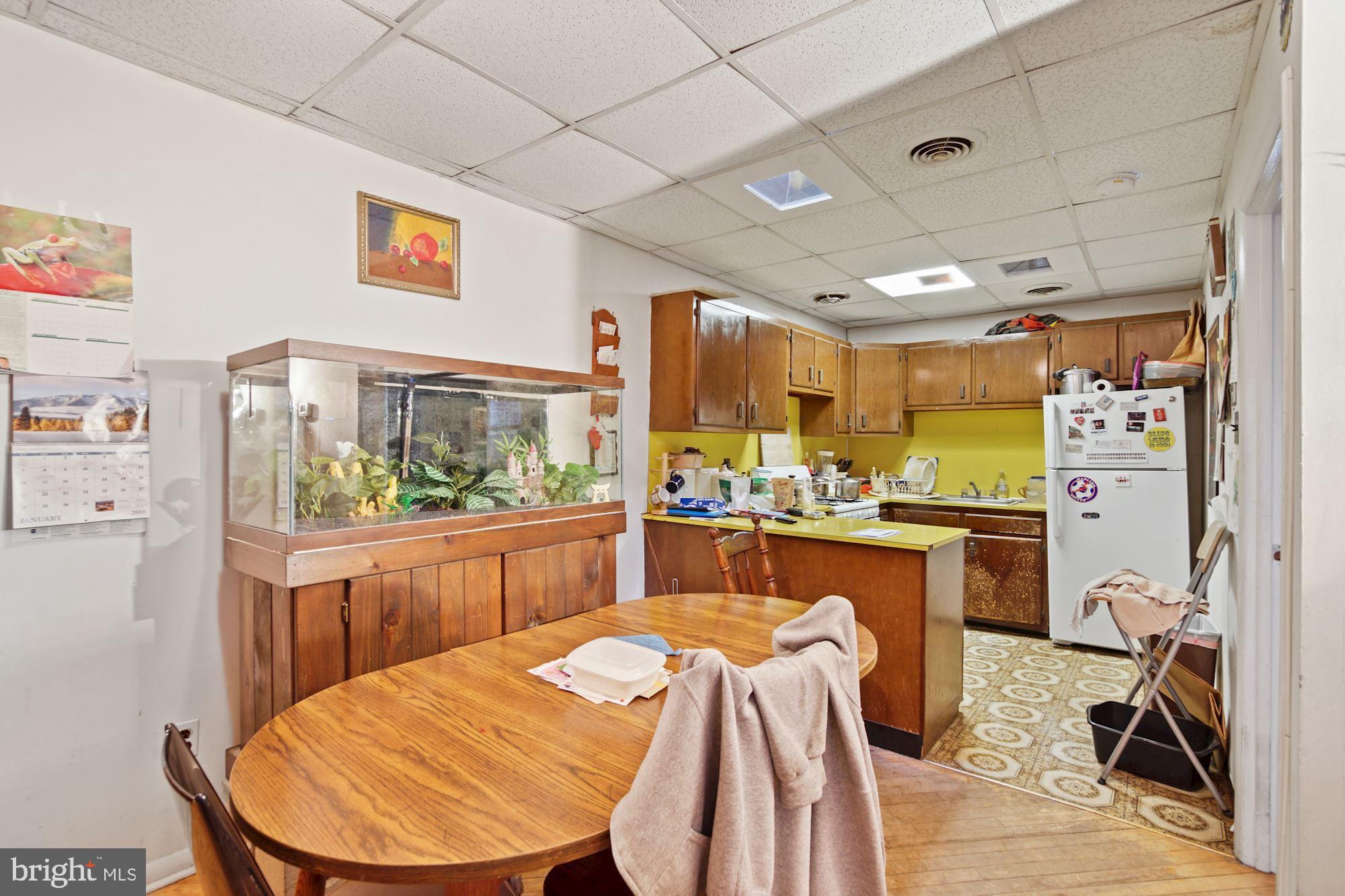 PORT RICHMOND - Residential Income