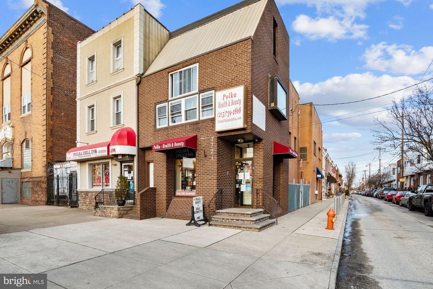 A very unique building for the right buyer in the heart of Port Richmond, one block from
Richmond Street. This building currently has 4 fully occupied units which include 3 one bedroom
apartments (almost 700 sq each), a Doctor's office with 6 exam rooms and waiting room with a private entrance on Salmon Street. There is a third floor apartment which is
unfinished (Apartment #4 on pics), but can easily be converted into a studio and rent for $1200/mos. The 2nd commercial unit is currently vacant but will be delivered fully occupied. This building is 20 feet wide and 73 feet deep which is extremely unique in this part of the city. It is around the corner from Riverwards Cafe, Wawa, bus terminal, bars, churches, parks...you name it. If you are an investor and you are looking to expand your portfolio...this is an extraordinary opportunity. Building is being sold "AS-IS", inspections are more than welcome.  Please contact the co-listing agent for the rent rolls and any further questions