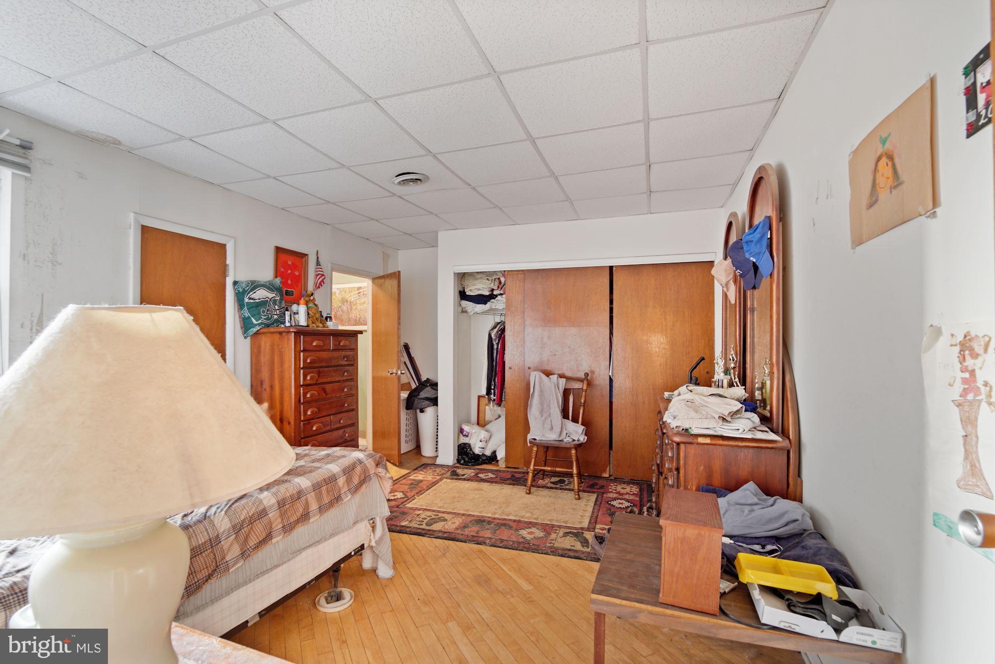 PORT RICHMOND - Residential Income