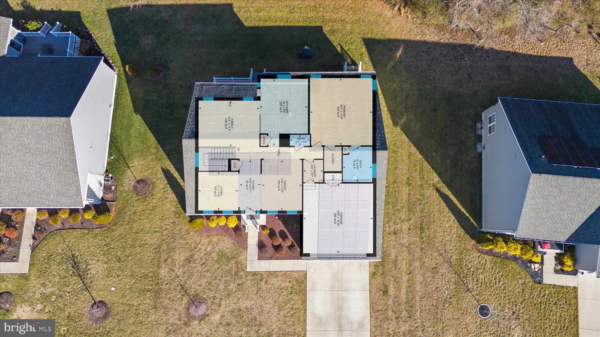 LONGBOAT ESTATES - Residential