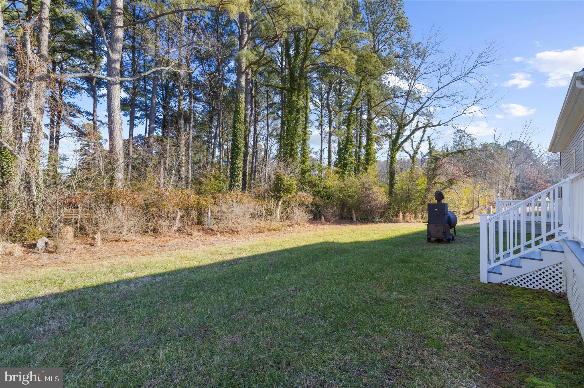 LONGBOAT ESTATES - Residential