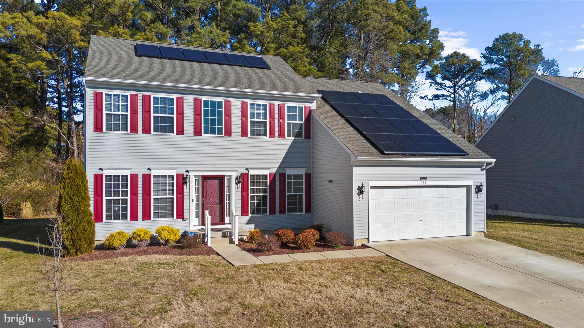 LONGBOAT ESTATES - Residential