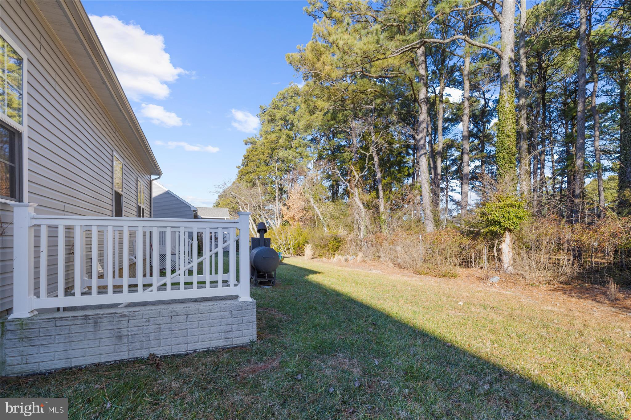 LONGBOAT ESTATES - Residential