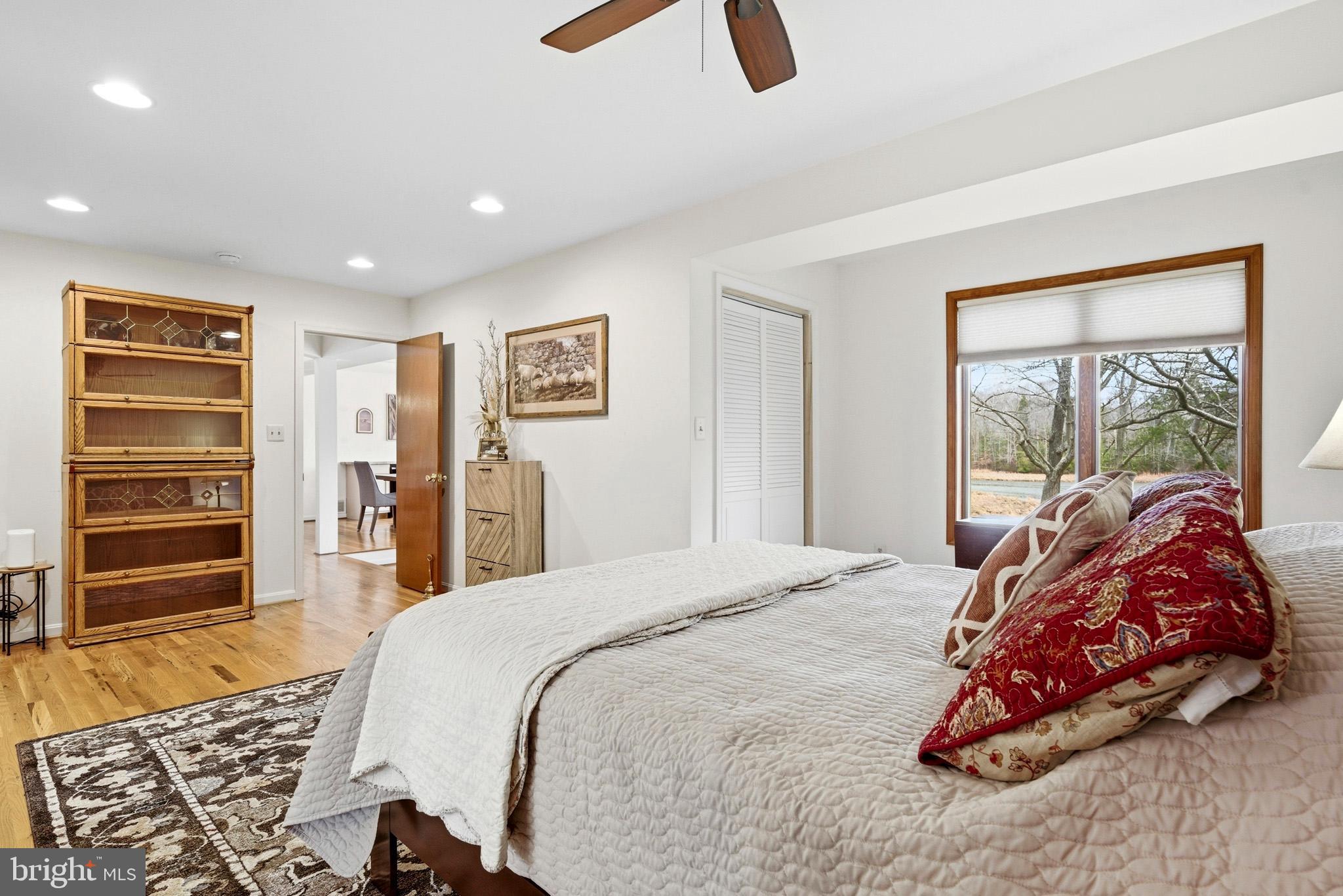 ST LEONARD SHORES - Residential