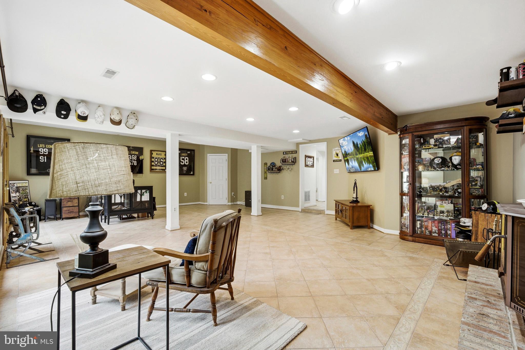 ST LEONARD SHORES - Residential