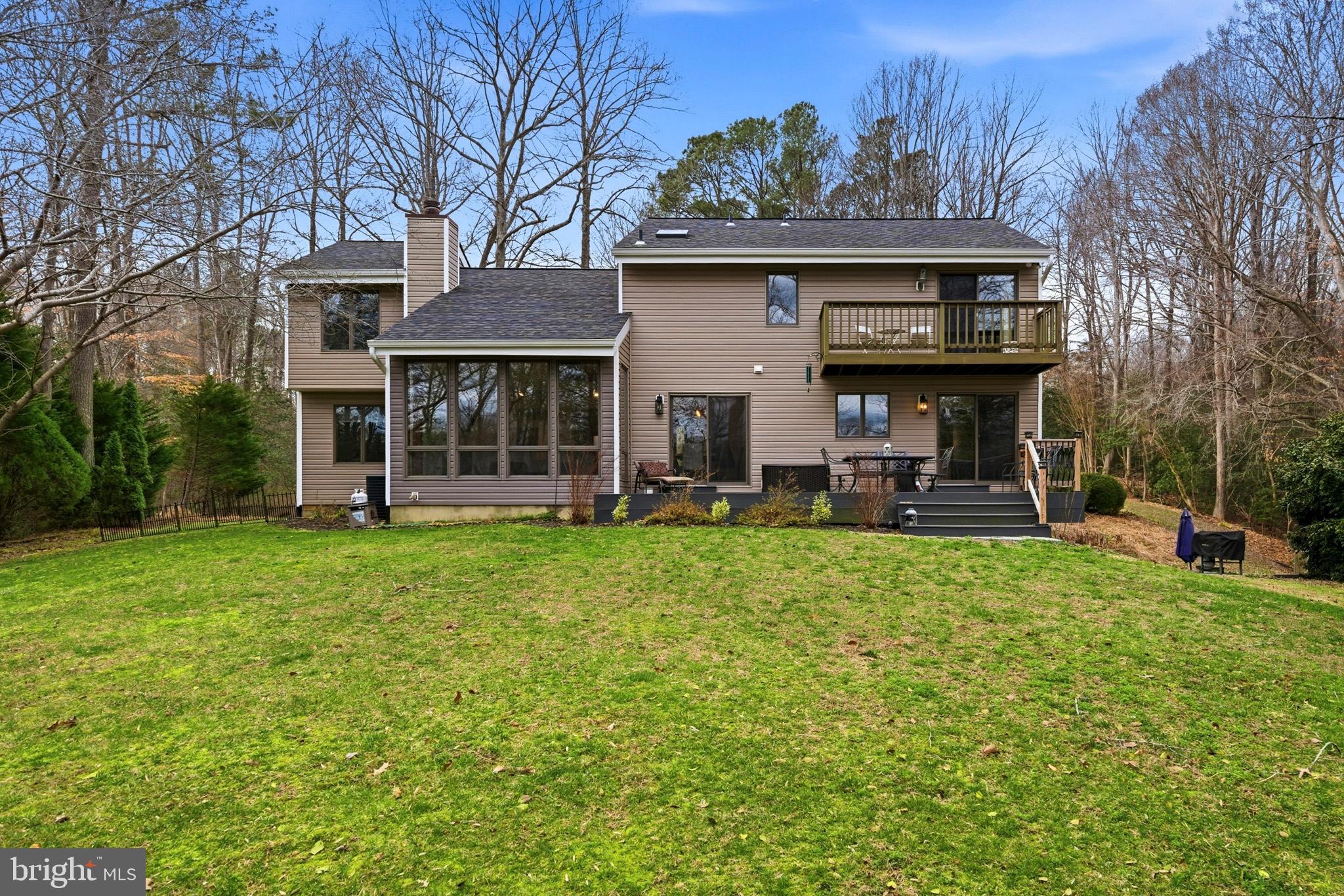 ST LEONARD SHORES - Residential