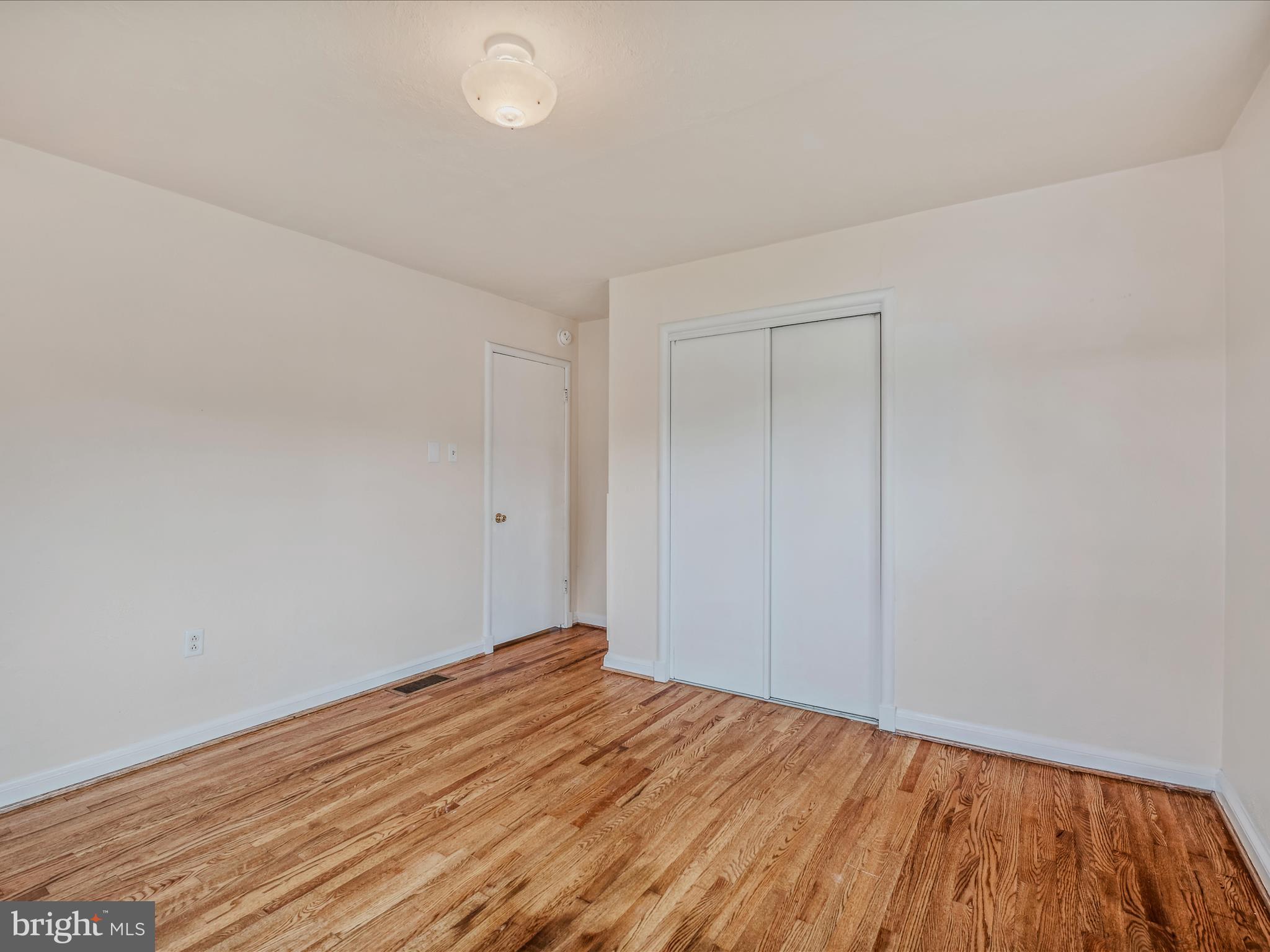 BERKELEY MANOR - Residential