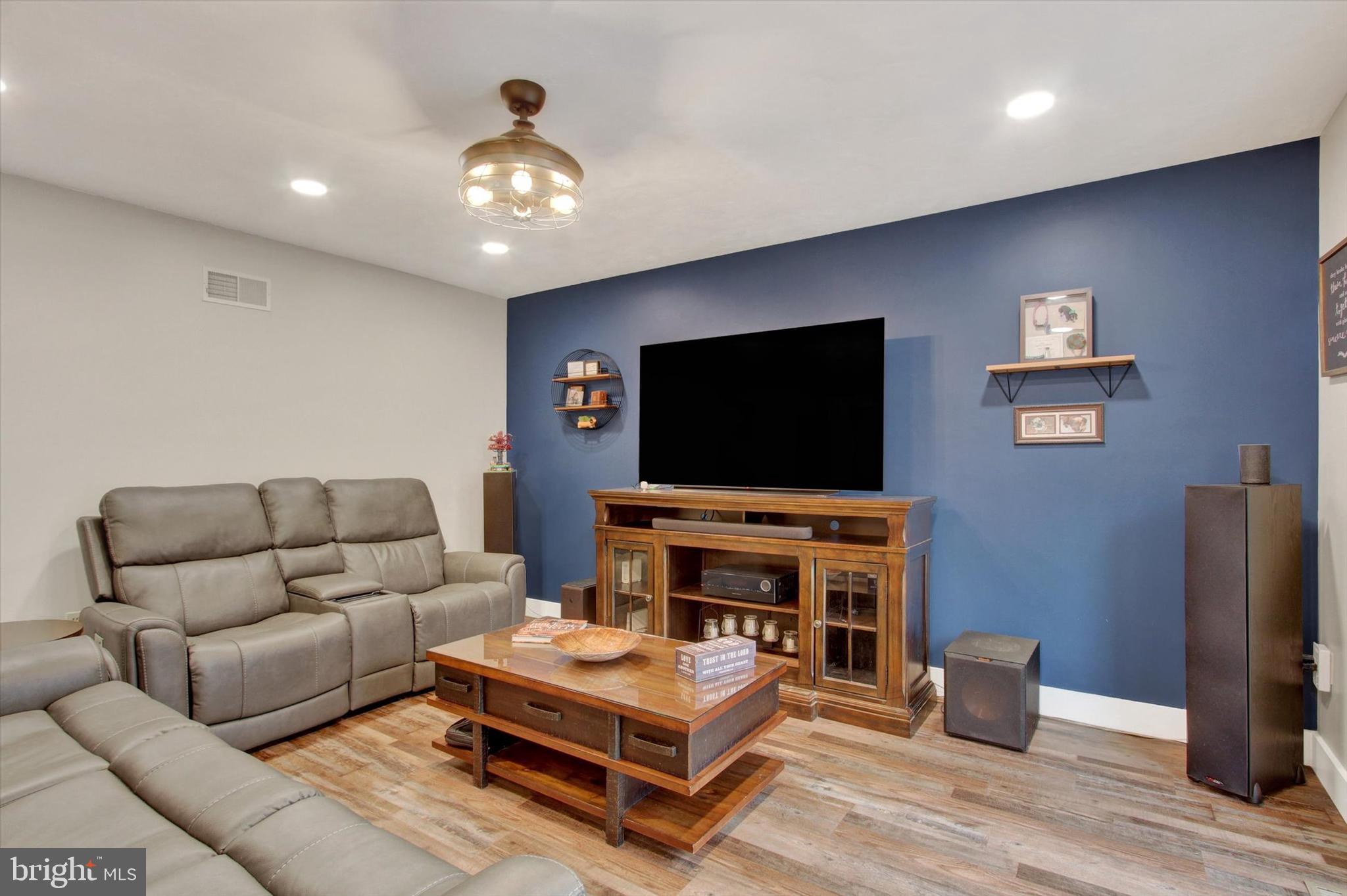 SOUTH BRANCH ESTATES - Residential