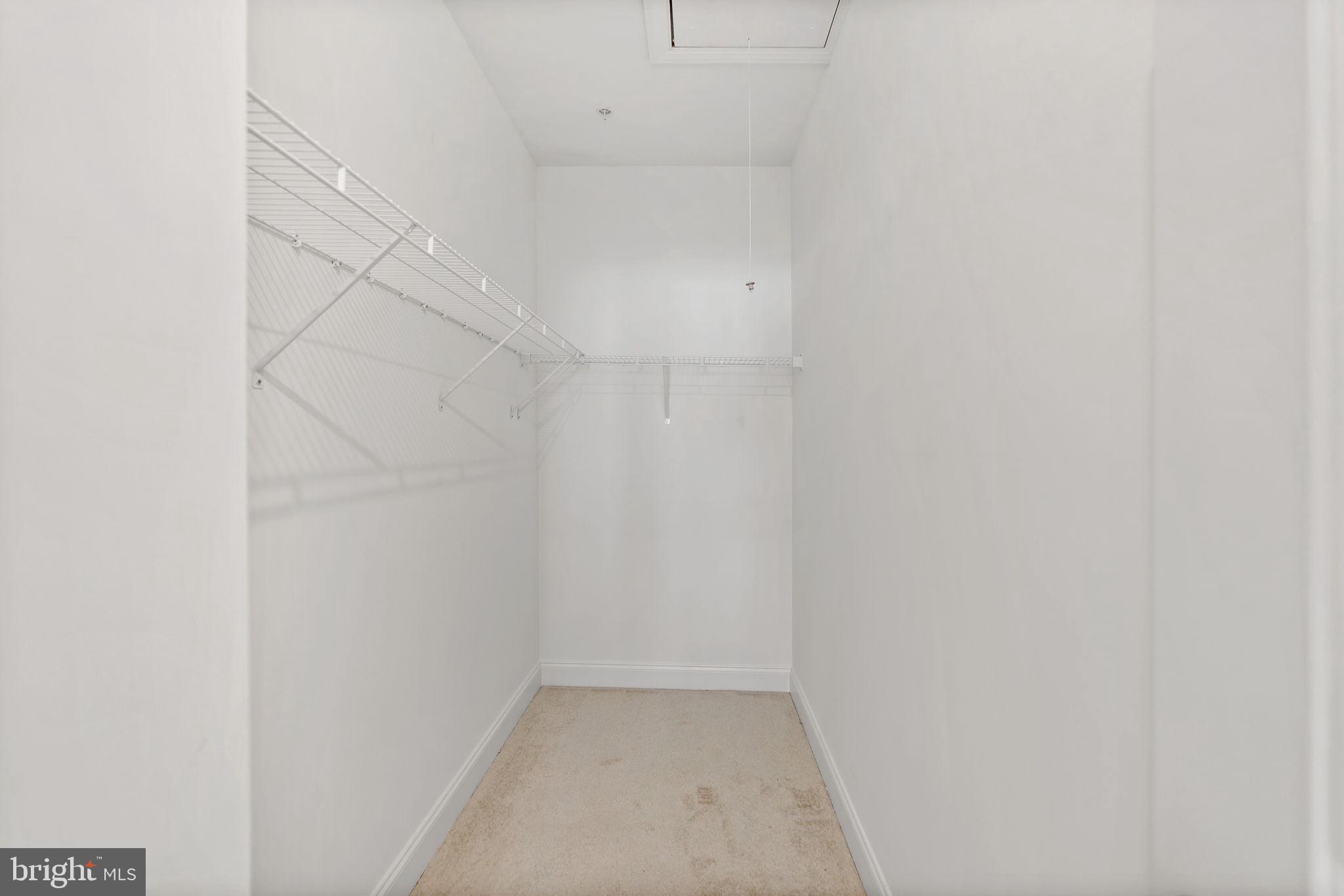 ROSEHILL MANOR - Residential