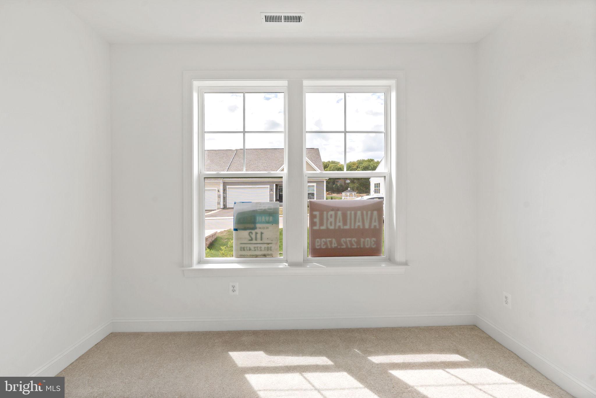 ROSEHILL MANOR - Residential