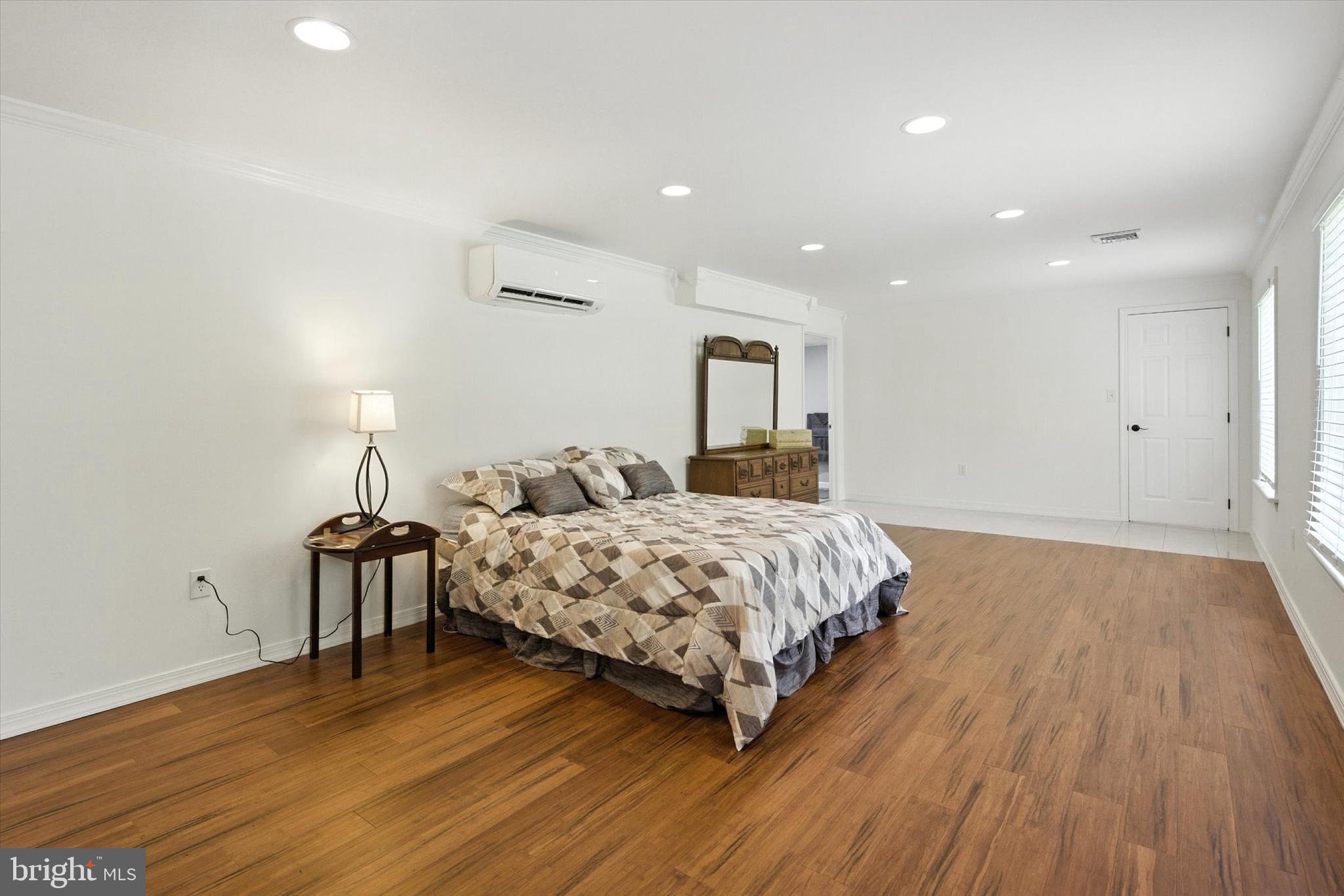 ANGELICA WOODS - Residential