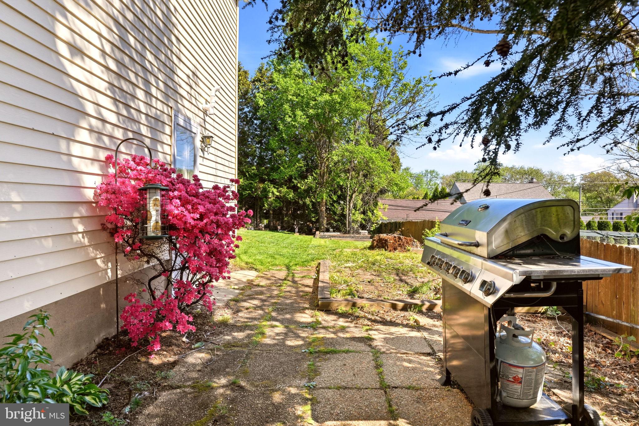 GLENSIDE GARDENS - Residential