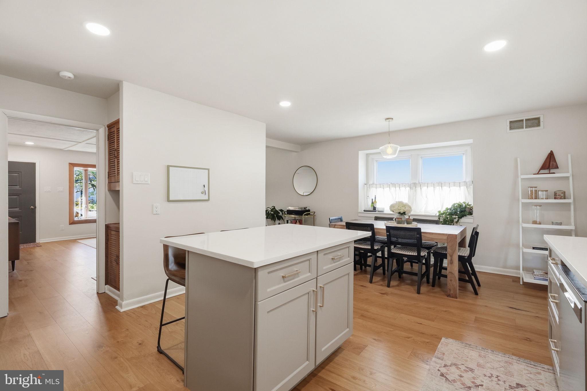 GLENSIDE GARDENS - Residential