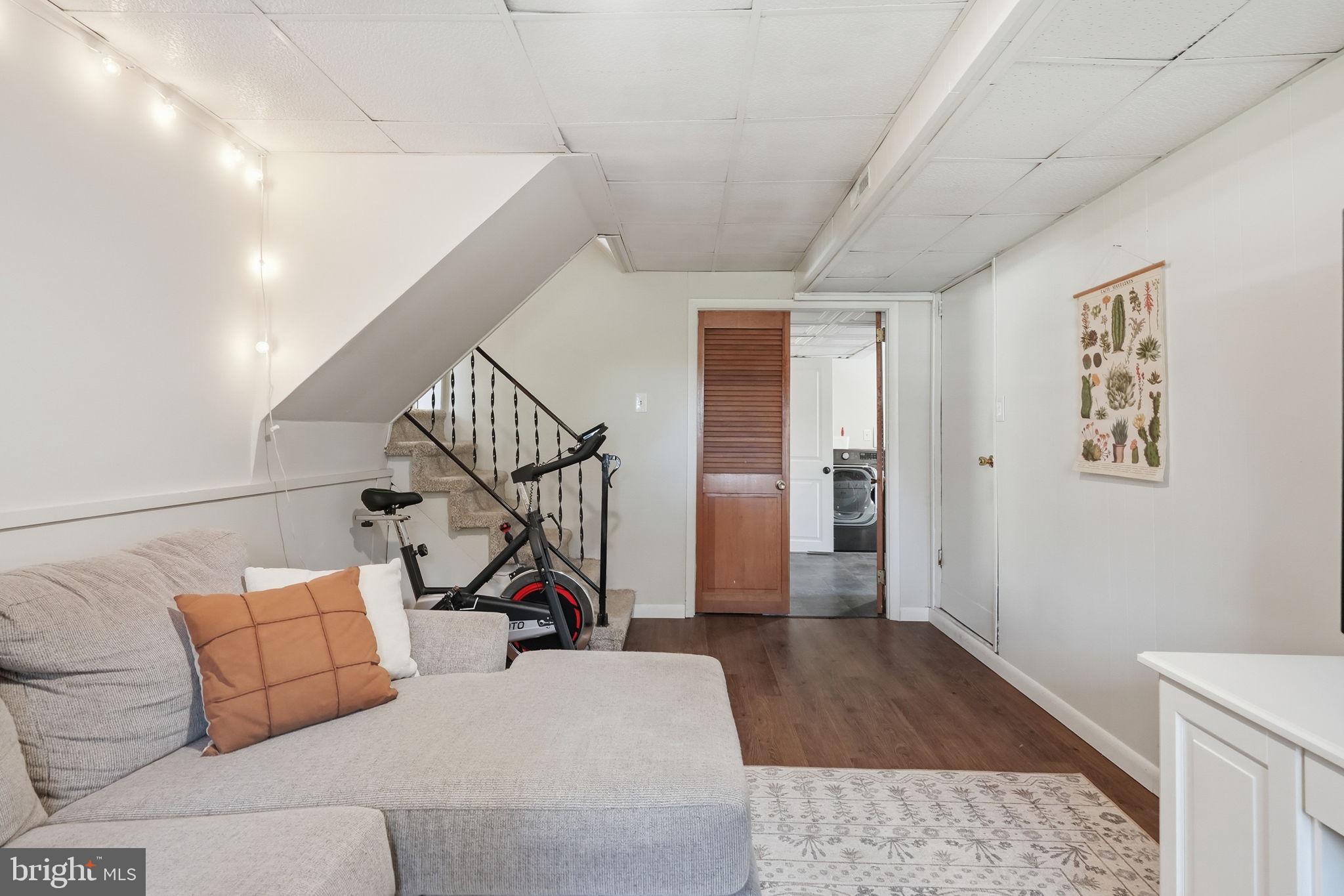 GLENSIDE GARDENS - Residential