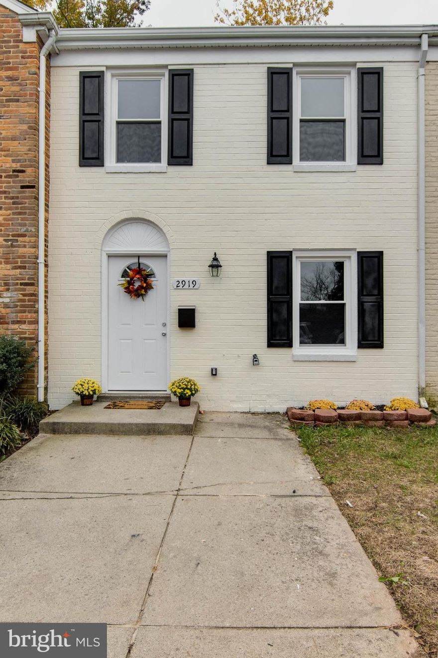 Adorable and move in ready!  Welcome home to this newly, fully renovated TH!!  Gleaming hardwood floors throughout main level.  Kitchen sparkles w/SS appliances, white cabinets &recessed lights.  Laundry off kitchen w/full size washer & dryer.  Sliding doors lead to patio & fully fenced backyard.  Bedrooms have lighted ceiling fans.  Neutral carpeting and paint. Close to Rt1, I95, shopping!