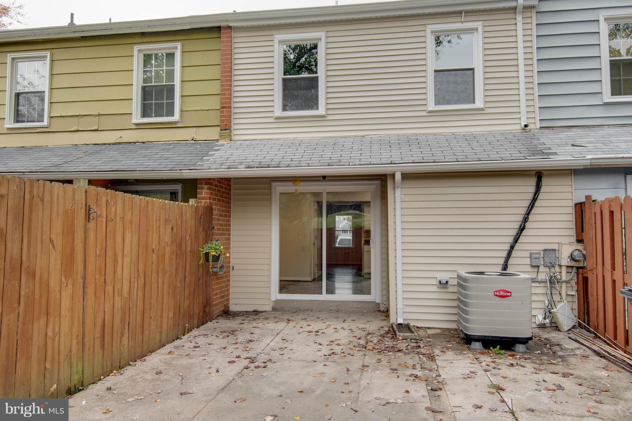 GEORGETOWN VILLAGE - Residential