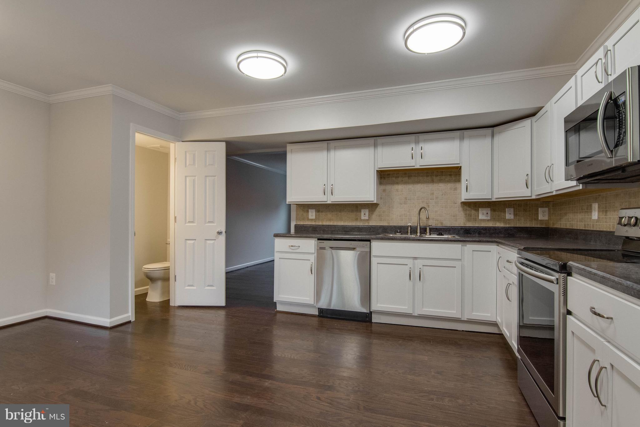 GEORGETOWN VILLAGE - Residential