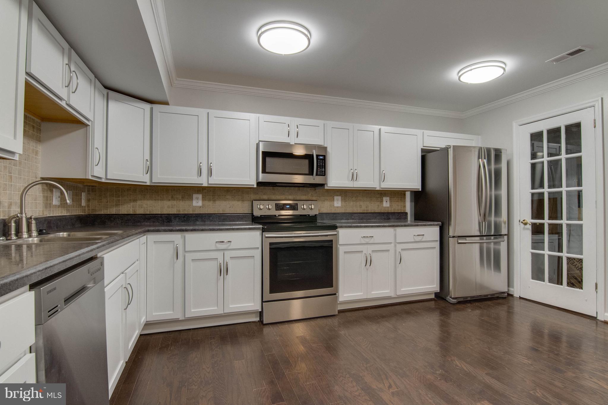 GEORGETOWN VILLAGE - Residential