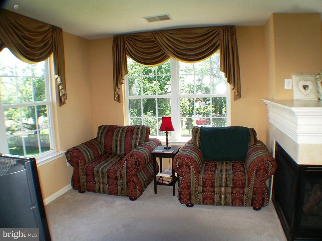 FIELDSTONE - Residential