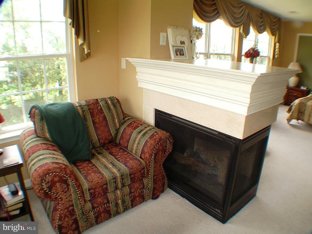 FIELDSTONE - Residential