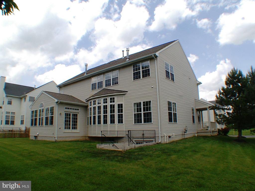 FIELDSTONE - Residential