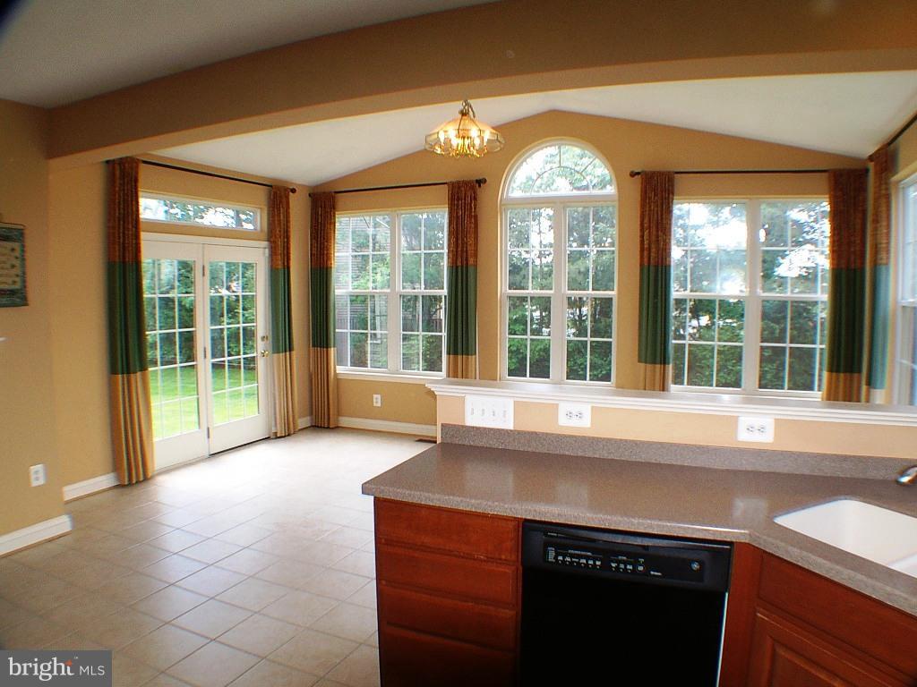 FIELDSTONE - Residential